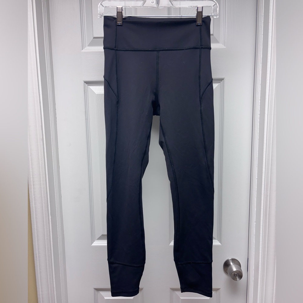 Lululemon Black High Waisted Leggings Size 6 Athletic Yoga Pants